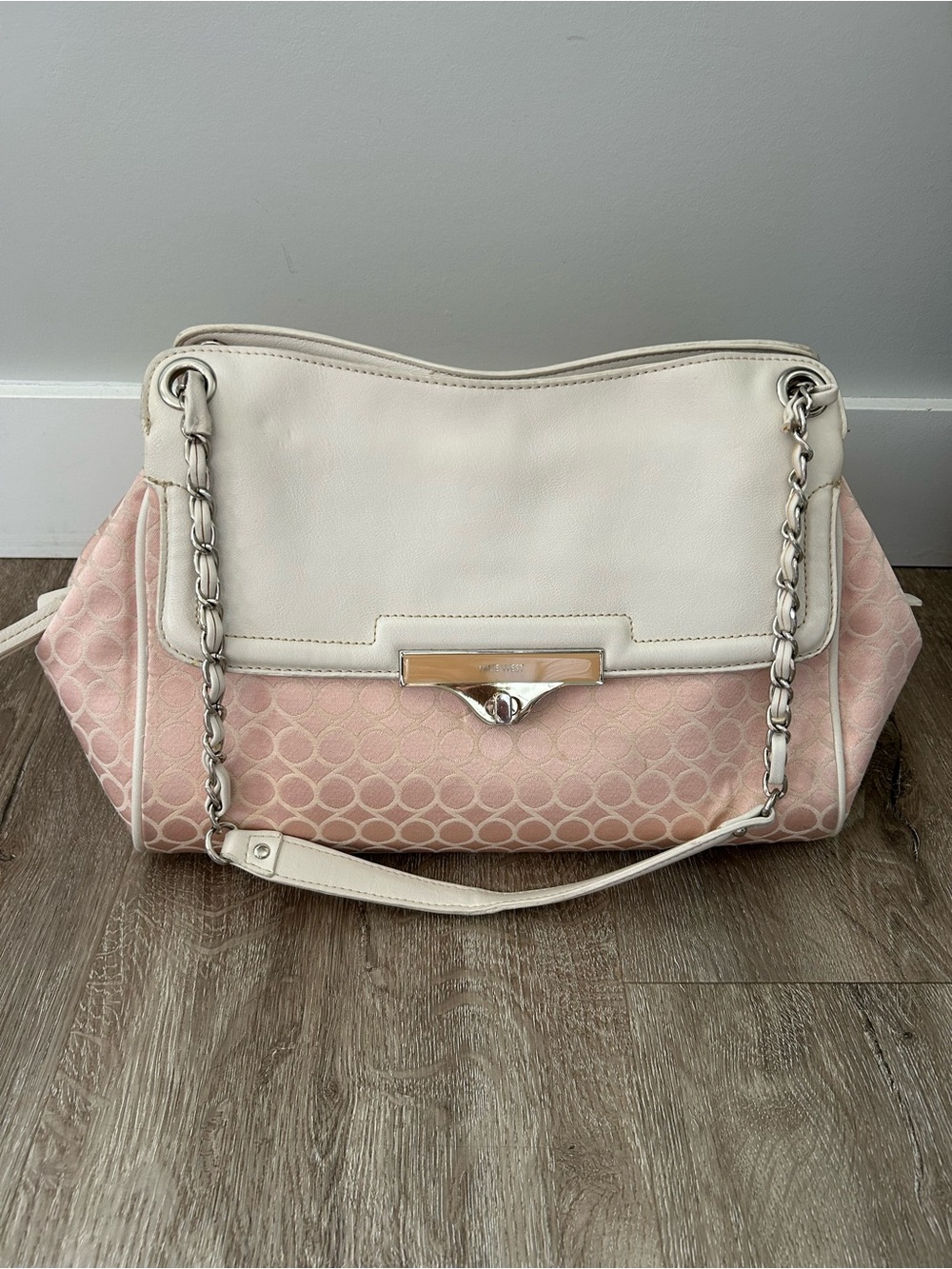 Cream and Blush Y2K Pink Women's Shoulder Bag- Nine West